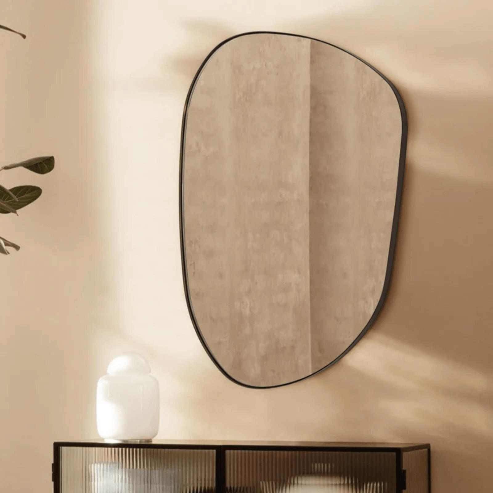 TEHOME Bertlinde Black Modern Irregular Wall Mirrors Front View2