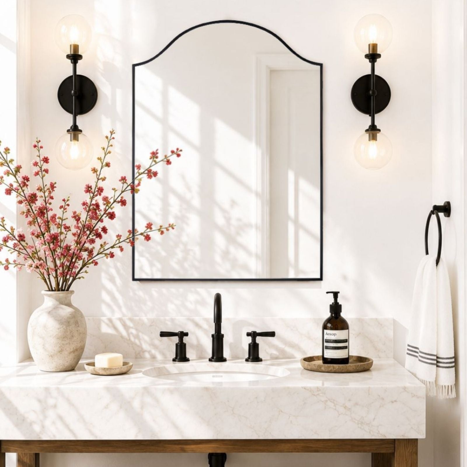 TEHOME Sasi Modern Scalloped Bathroom Mirror with Curved Arch Top Metal Frame in Matt Black Finish, Single Vanity Front View