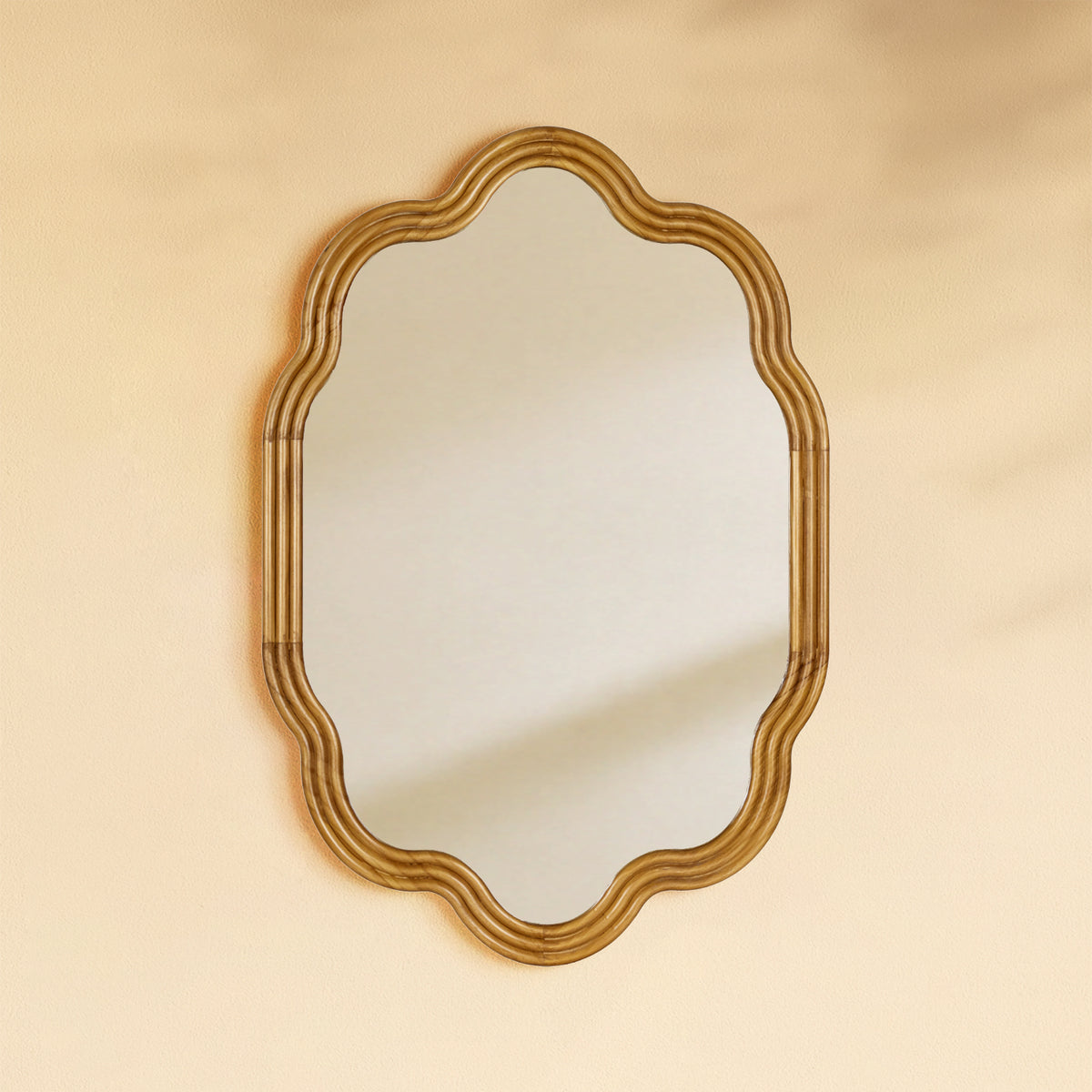 TEHOME Solace Vintage Scalloped Mirrors Front View