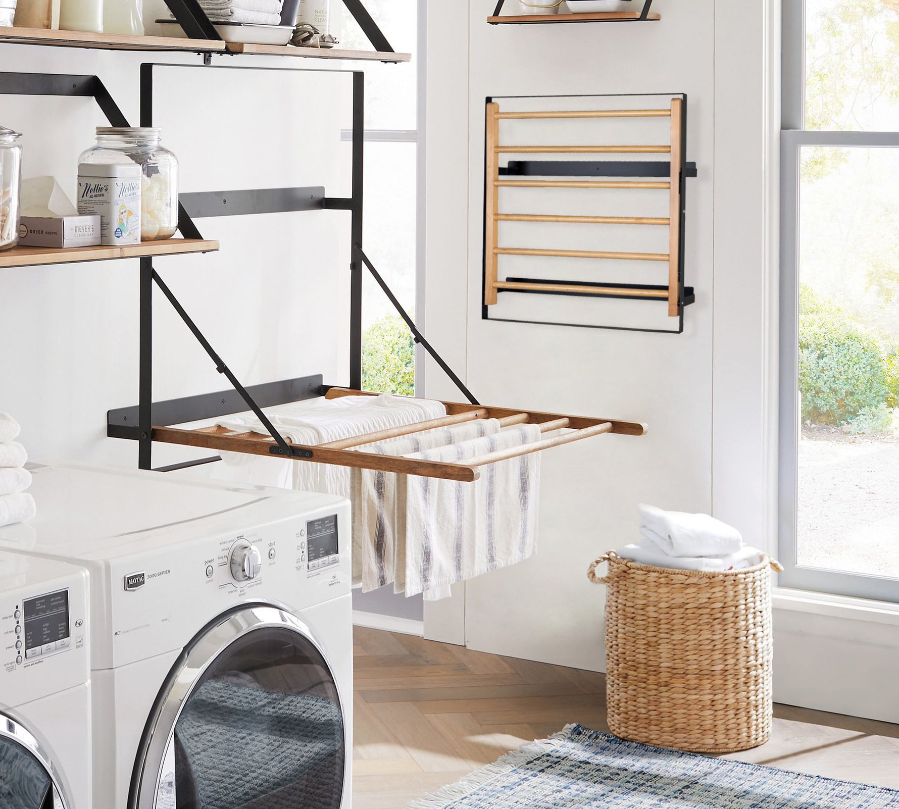 Spiru Wall Mounted Laundry Drying Rack,25x26x25.7" GC-00794 Black 25x26x25.7" TEHOME